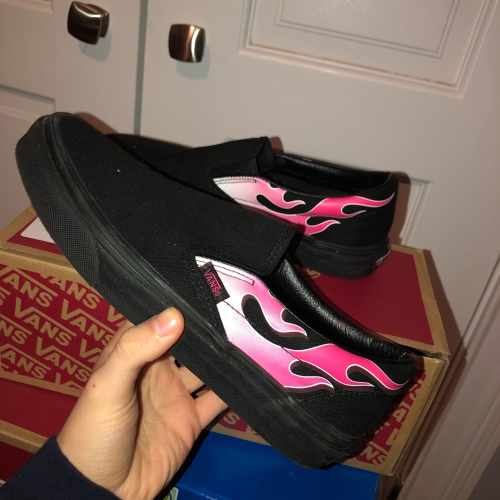 SLIP ON VANS